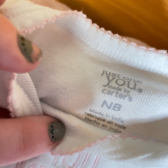 Carters take me home outfit polar bear footies and “You, me & a big hug” - Picture 4 of 6